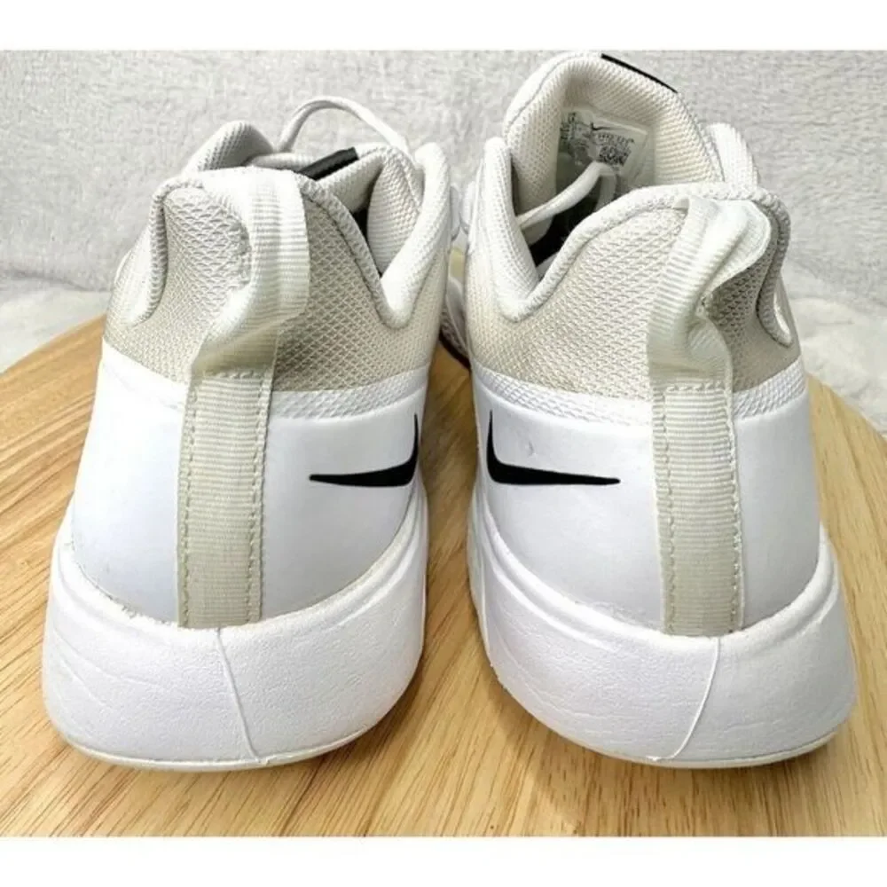 NIKE VAPOR LITE HC DC3432 125 Seize‎ 13 Tennis Training Sneakers.